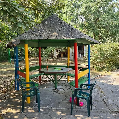 Guest house бриз *